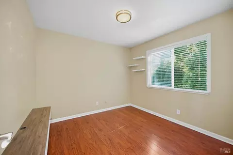 Bedroom - 7648 12th Hole Dr, Windsor, CA 95492 photo 1 of 2
