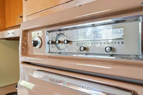 Kitchen - 580 E Thomson Ave, Sonoma, CA 95476 photo 4 of 4