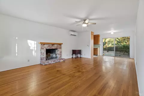 Living - 580 E Thomson Ave, Sonoma, CA 95476 photo 1 of 5