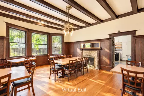 Dining - 302 N Main St, Cloverdale, CA 95425 photo 1 of 2