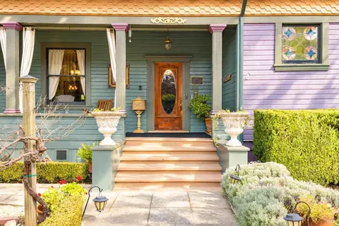 Exterior - 302 N Main St, Cloverdale, CA 95425 photo 2 of 15