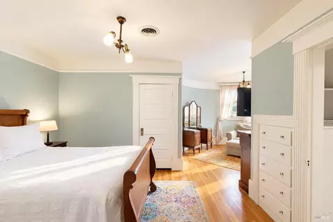 Bedroom - 302 N Main St, Cloverdale, CA 95425 photo 1 of 13
