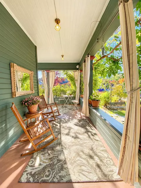 Exterior - 302 N Main St, Cloverdale, CA 95425 photo 6 of 15