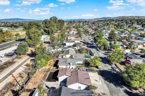 View/Area - 15 Falcon Dr, Vallejo, CA 94589 photo 7 of 12