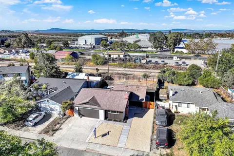 View/Area - 15 Falcon Dr, Vallejo, CA 94589 photo 3 of 12