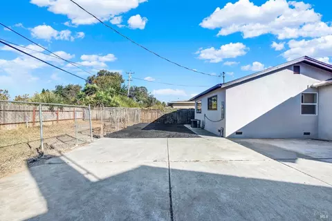 Exterior - 15 Falcon Dr, Vallejo, CA 94589 photo 5 of 12