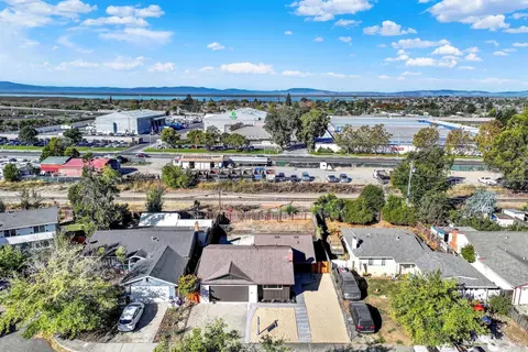 View/Area - 15 Falcon Dr, Vallejo, CA 94589 photo 2 of 12