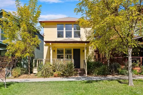9137 Thiessen Ln, Graton, CA 95444