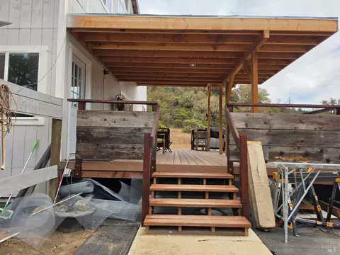 Exterior - 10681 Hearst Willits Rd, Willits, CA 95490 photo 3 of 6
