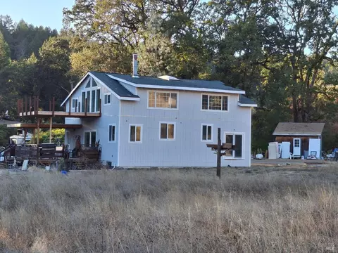 Exterior - 10681 Hearst Willits Rd, Willits, CA 95490 photo 1 of 6
