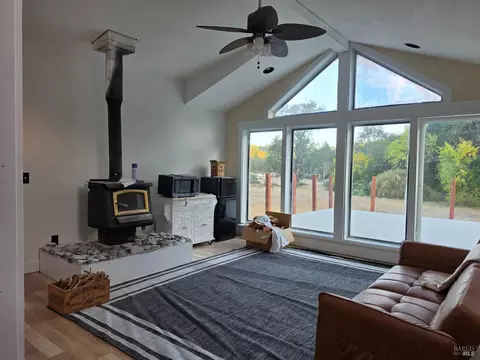 Living - 10681 Hearst Willits Rd, Willits, CA 95490 photo 2 of 2