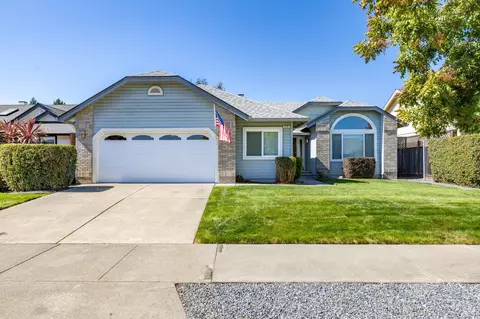 2179 Erika St, Santa Rosa, CA 95403