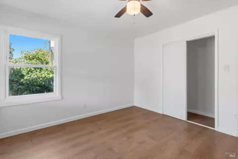 Bedroom - 427 5th St, Vallejo, CA 94590 photo 2 of 4