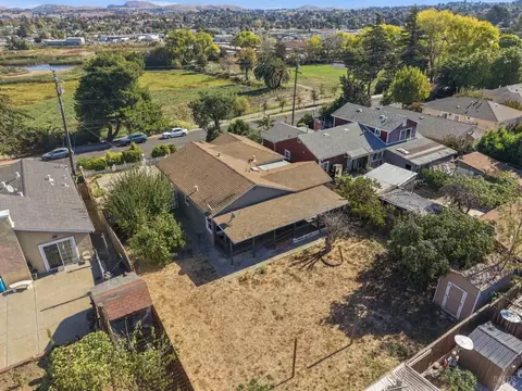 View/Area - 427 5th St, Vallejo, CA 94590 photo 3 of 7