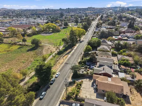 View/Area - 427 5th St, Vallejo, CA 94590 photo 6 of 7