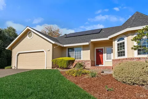 232 Silver Creek Cir, Santa Rosa, CA 95409