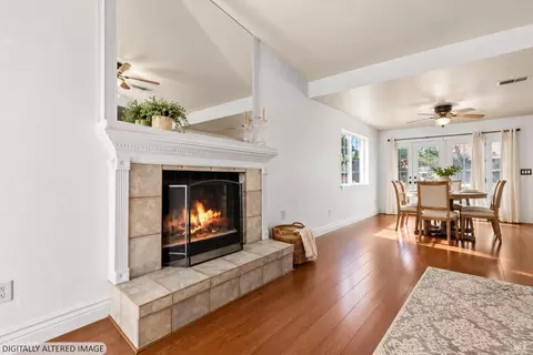 Living - 416 Limerick Way, Vacaville, CA 95688 photo 3 of 4