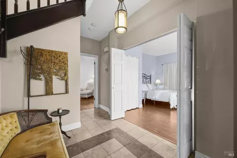 Entry Way - 416 Limerick Way, Vacaville, CA 95688 photo 2 of 4