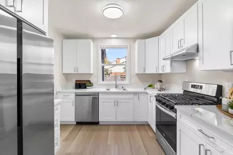 Kitchen - 734 Illinois St, Vallejo, CA 94590 photo 3 of 3