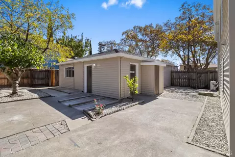 Exterior - 734 Illinois St, Vallejo, CA 94590 photo 13 of 15
