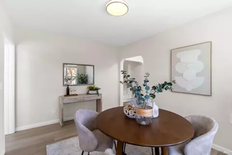 Dining - 734 Illinois St, Vallejo, CA 94590 photo 2 of 2