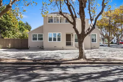 Exterior - 734 Illinois St, Vallejo, CA 94590 photo 2 of 15