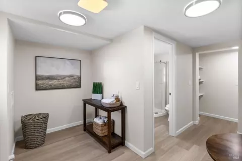 Entry Way - 734 Illinois St, Vallejo, CA 94590 photo 8 of 10