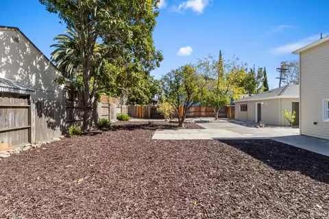 Exterior - 734 Illinois St, Vallejo, CA 94590 photo 11 of 15