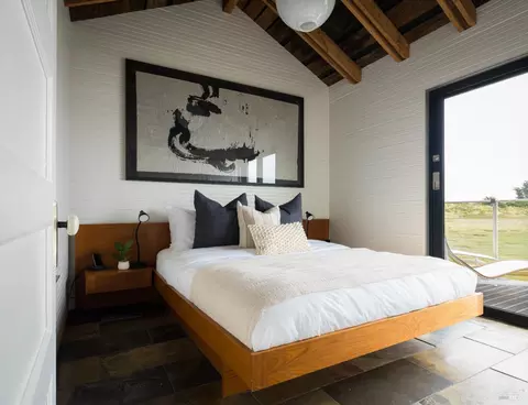 Bedroom - 509 Smith Brothers Rd, Bodega Bay, CA 94923 photo 2 of 2