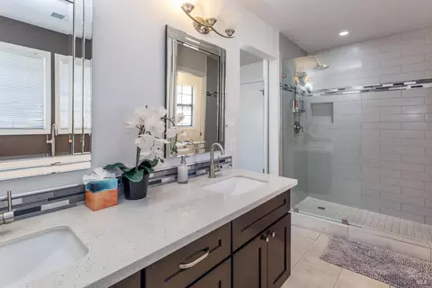 Bath - 141 Theodor Ln, Sonoma, CA 95476 photo 1 of 4