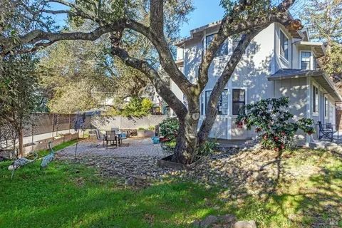 Exterior - 141 Theodor Ln, Sonoma, CA 95476 photo 6 of 8