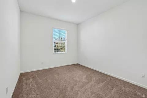 Bedroom - 2351 Hanson Dr, Fairfield, CA 94533 photo 3 of 12