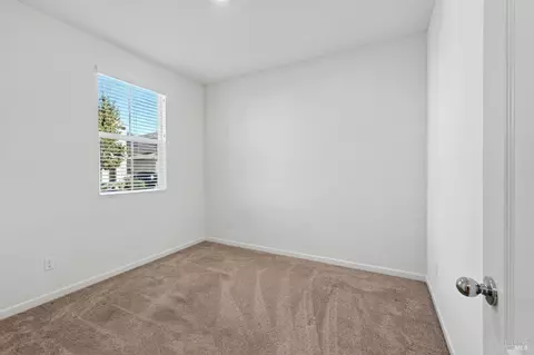 Bedroom - 2351 Hanson Dr, Fairfield, CA 94533 photo 1 of 12