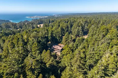 44481 Gordon Ln, Mendocino, CA 95460