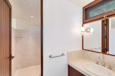 Bath - 3003 Castle Rd, Sonoma, CA 95476 photo 2 of 5