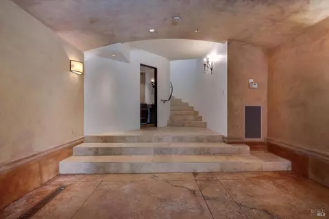 Entry Way - 3003 Castle Rd, Sonoma, CA 95476 photo 9 of 10