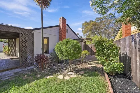 Exterior - 858 Brentwood Ave, Vallejo, CA 94591 photo 7 of 10