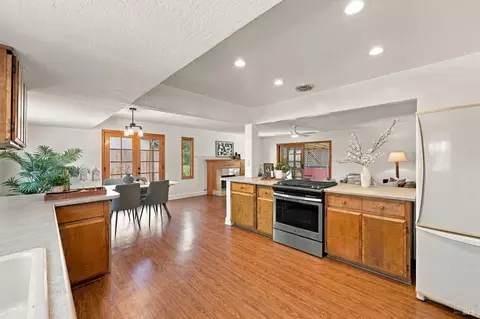 Kitchen - 858 Brentwood Ave, Vallejo, CA 94591 photo 1 of 4