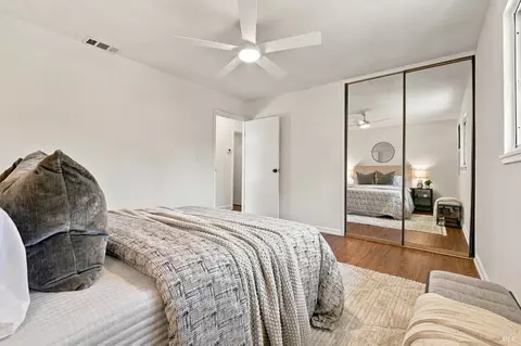 Bedroom - 858 Brentwood Ave, Vallejo, CA 94591 photo 5 of 6
