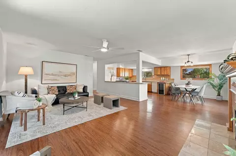 Living - 858 Brentwood Ave, Vallejo, CA 94591 photo 3 of 3