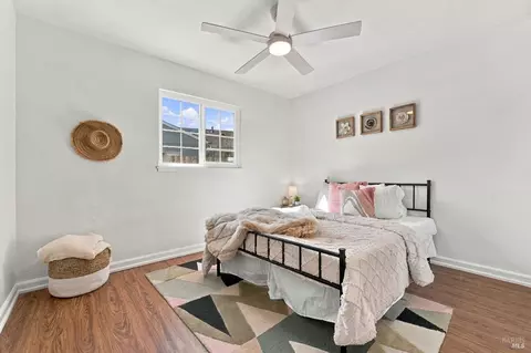 Bedroom - 858 Brentwood Ave, Vallejo, CA 94591 photo 6 of 6