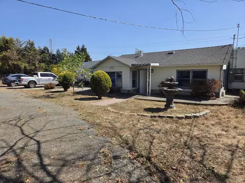 101 Holcomb Ln, American Canyon, CA 94503