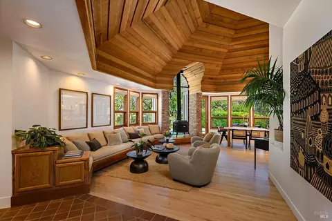 Living - 1680 High School Rd, Sebastopol, CA 95472 photo 2 of 5