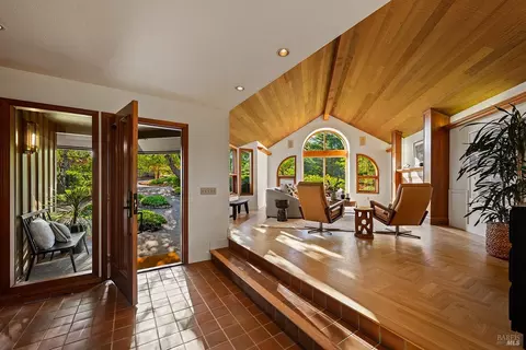 Entry Way - 1680 High School Rd, Sebastopol, CA 95472 photo 1 of 4