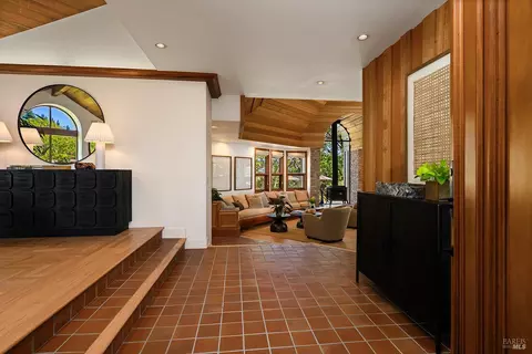 Entry Way - 1680 High School Rd, Sebastopol, CA 95472 photo 2 of 4