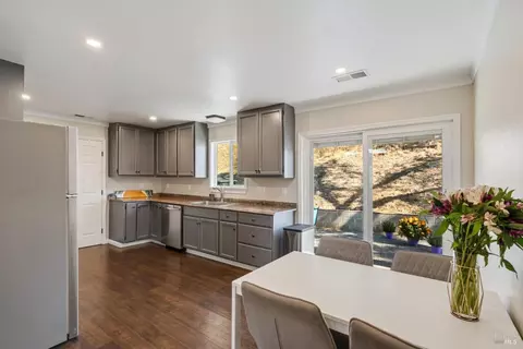 Kitchen - 2441 Redemeyer Rd, Ukiah, CA 95482 photo 3 of 3