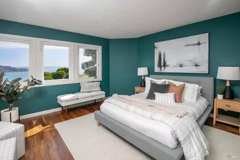 Bedroom - 31 Edwards Ave, Sausalito, CA 94965 photo 5 of 5