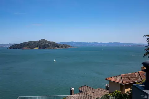 View/Area - 31 Edwards Ave, Sausalito, CA 94965 photo 10 of 12