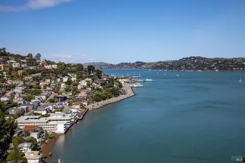 View/Area - 31 Edwards Ave, Sausalito, CA 94965 photo 7 of 12