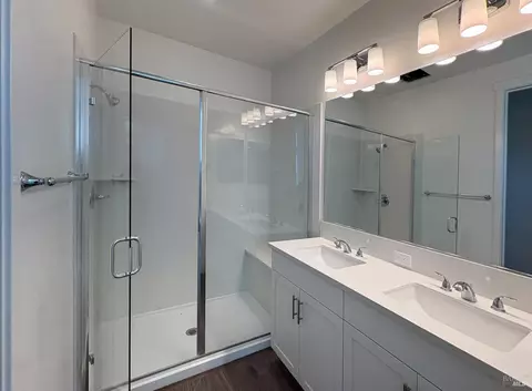 2296 Village Loop, Pinole, CA 94564 photo 9